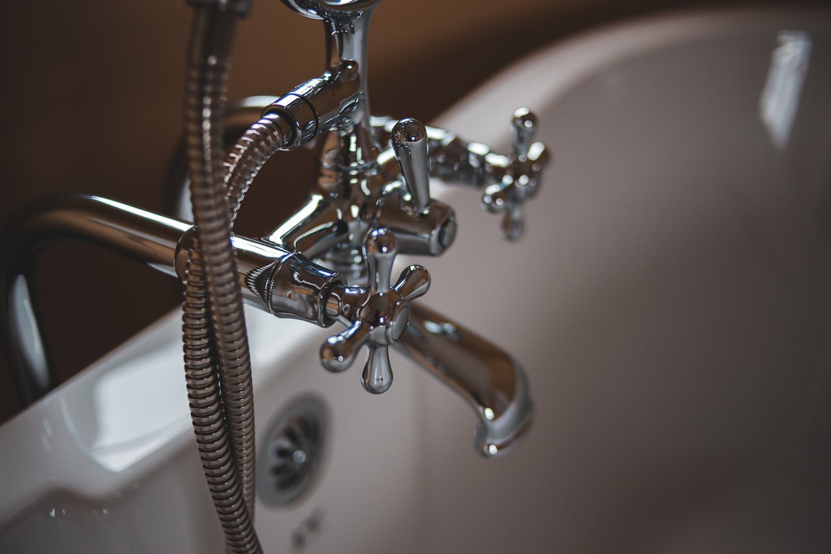 BoilerExpert_'s tweet photo. Looking for reliable plumbing services? Look no further! Our team of skilled plumbers can handle all your plumbing needs, from installations to repairs and everything in between. Get in touch to schedule an appointment!
#plumbingservices #professionalplumbers https://t.co/CnnCiJej8X