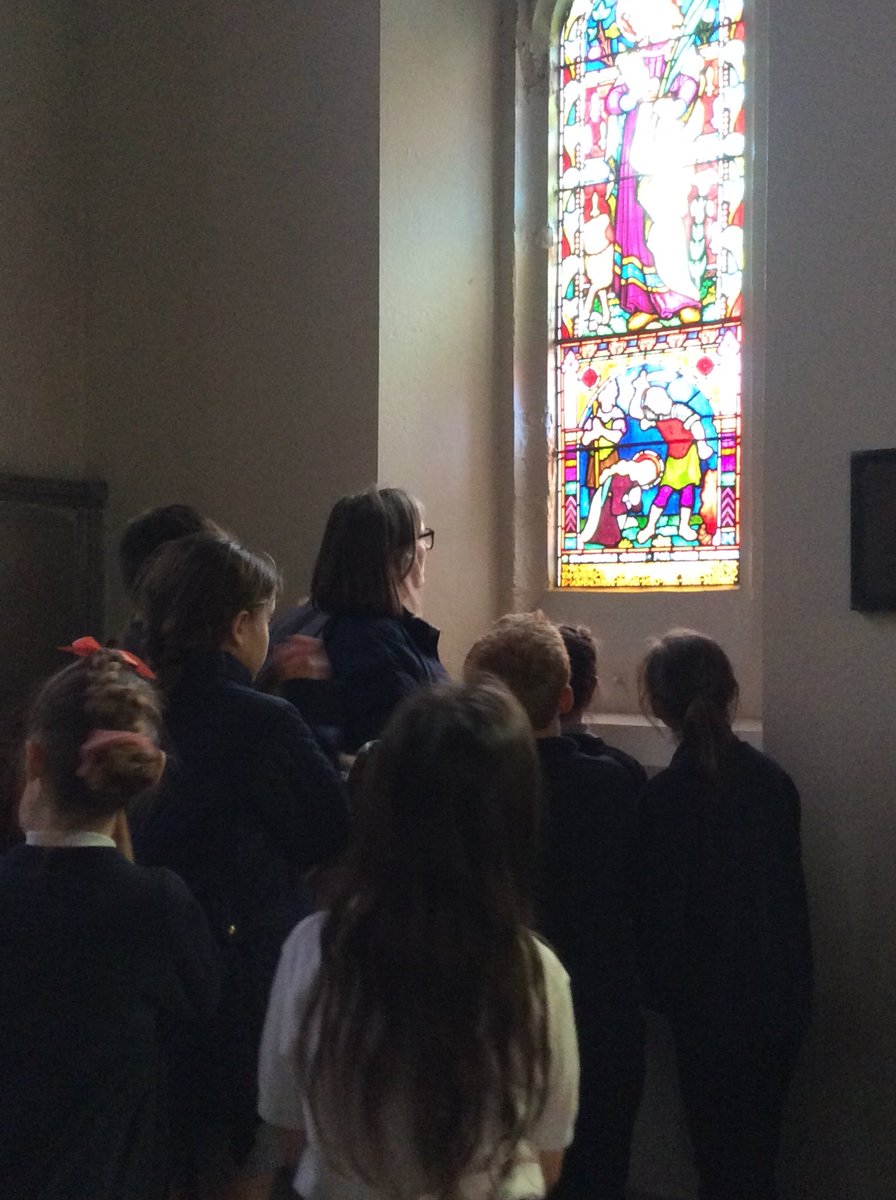 CamblesSchool's tweet photo. Key stage 2 enjoyed exploring the church yesterday and performing our coronation songs to the younger children #CamblesforthHistory #CamblesforthRE #CamblesforthMusic #coronation https://t.co/SdbqM2j6Cz