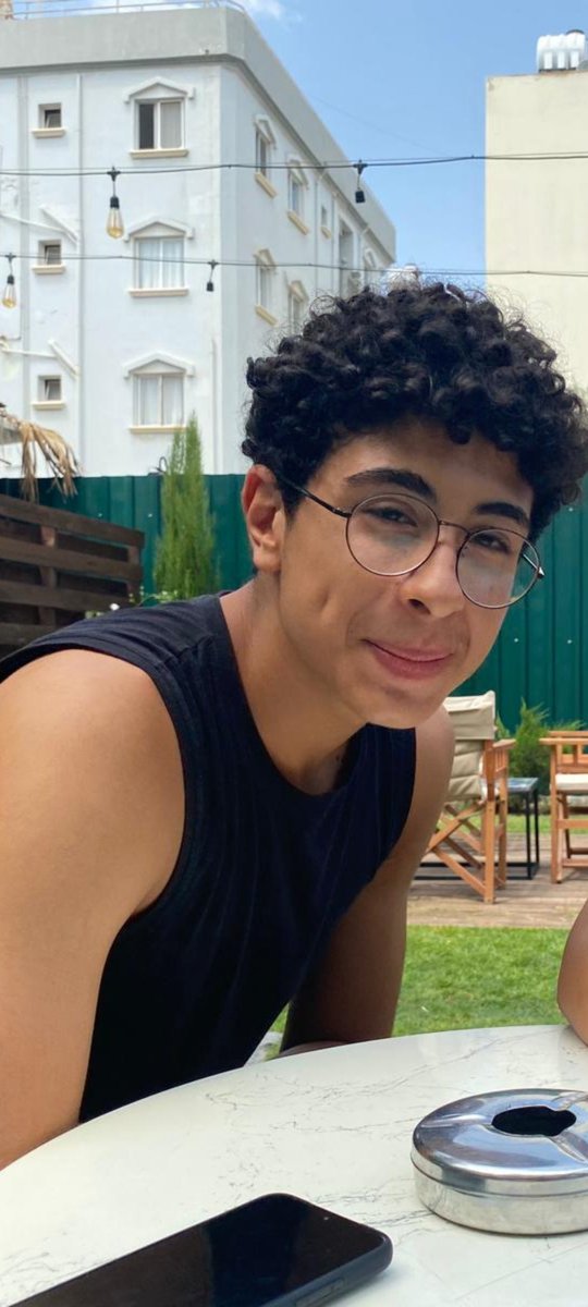 Şampiyonlar ölmez kaptan
Hem kalbi güzel hem akıllı hem de çok yetenekli 
İyi ki doğdun Özgür
#isiasortakdavamız