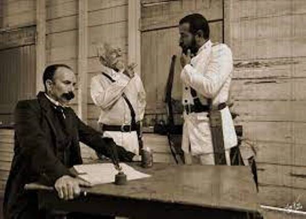 ¿En la reunión de La Mejorana (5/05/1895) hubo discrepancias? Sí. Pero pusieron por encima el amor a #Cuba. Con esa lección vamos este viernes UNIDOS a las plazas: #ALaPatriaManosYCorazón.