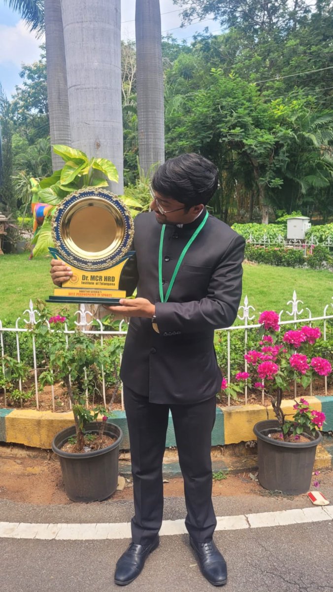 nipun_iss's tweet photo. Won the Director General’s Trophy for Best Performance in Sports at Dr. MCRHRD Institute of Telangana. https://t.co/hpP2GTGH28