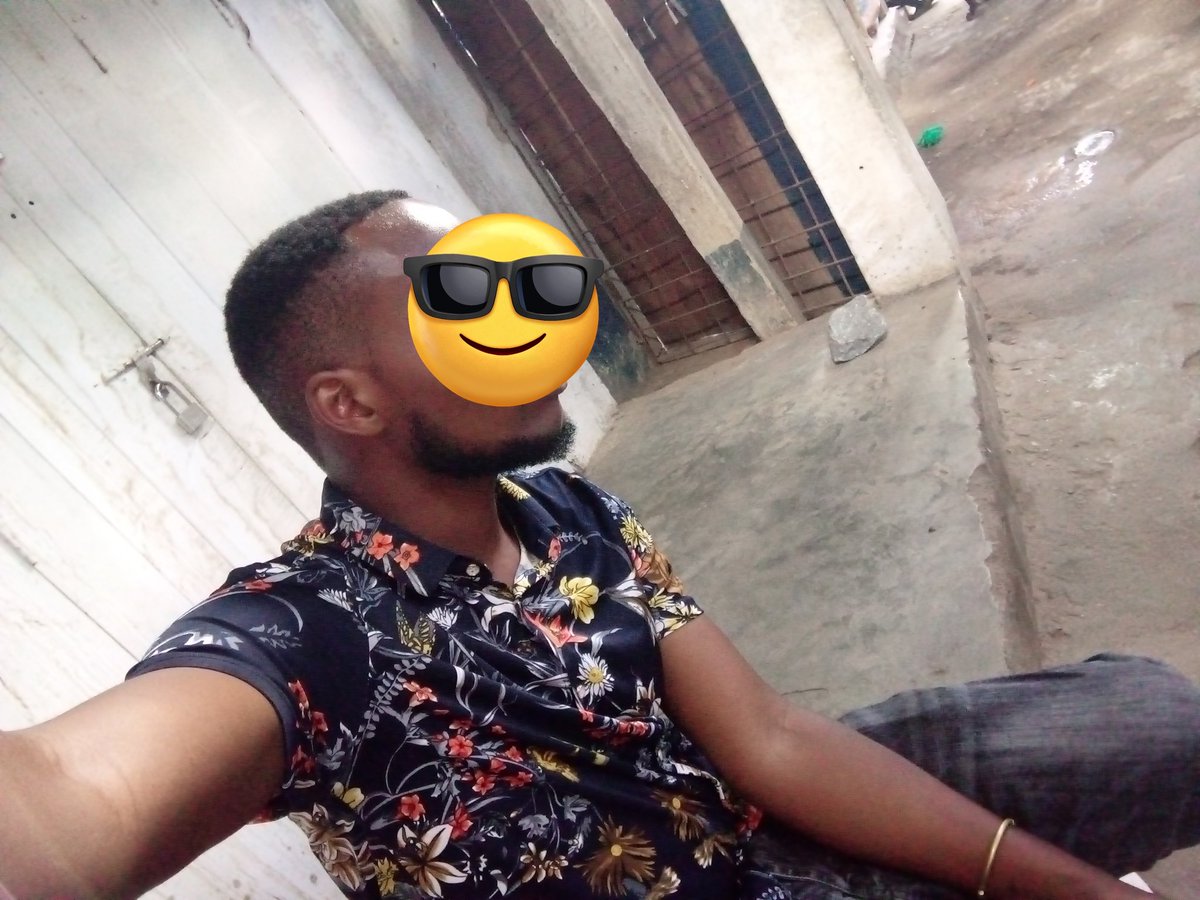 Khalifaabdul18's tweet photo. @JayleenRickie Aiwezi nipita hiii 🧔🧔 https://t.co/223RStbkSt