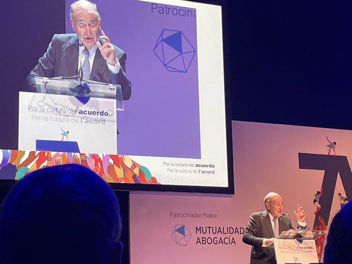 “Los abogados somos los grandes operadores del acuerdo”. Miquel Roca #AcuerdoAbogacia