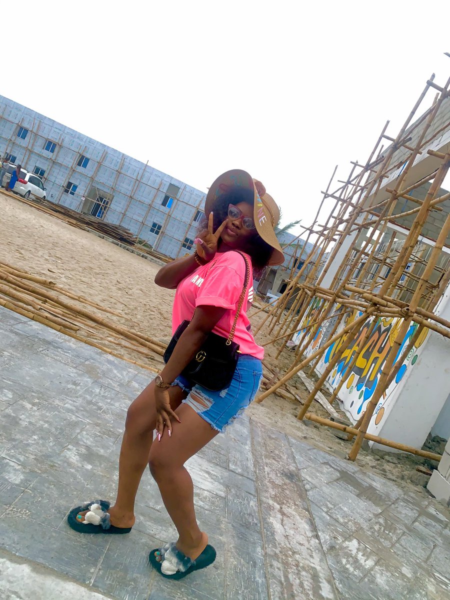 Onyi_diva's tweet photo. The girl i love 😍 😍 https://t.co/gQIqVJ8i9d
