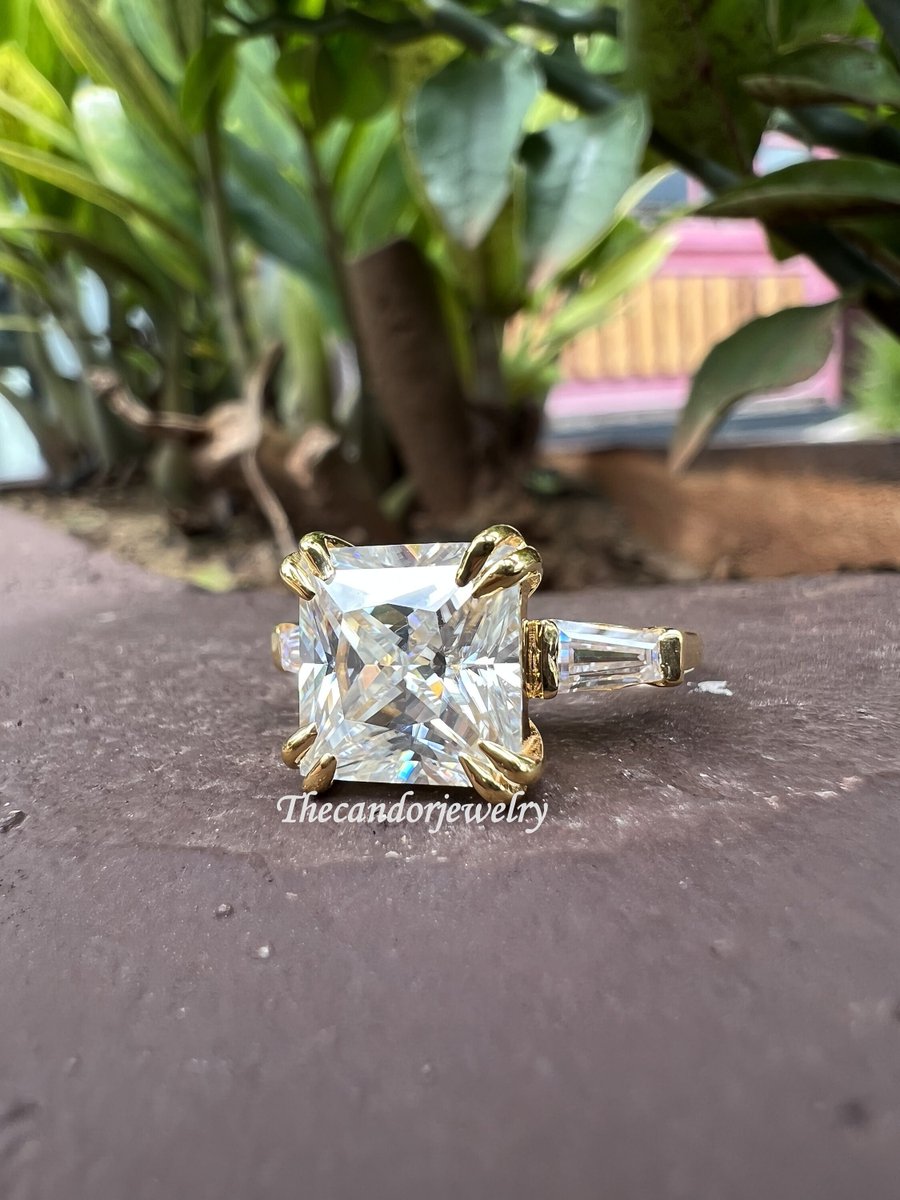 thecandorjewel's tweet image. Princess Cut Moissanite Ring 3.90 CT Three Stone Engagement Ring etsy.me/3LwarYP #rosegoldring #threestone #princessdiamond #birthstone #foreverone #solitairering #vintagewedding #antiquering #uniquering