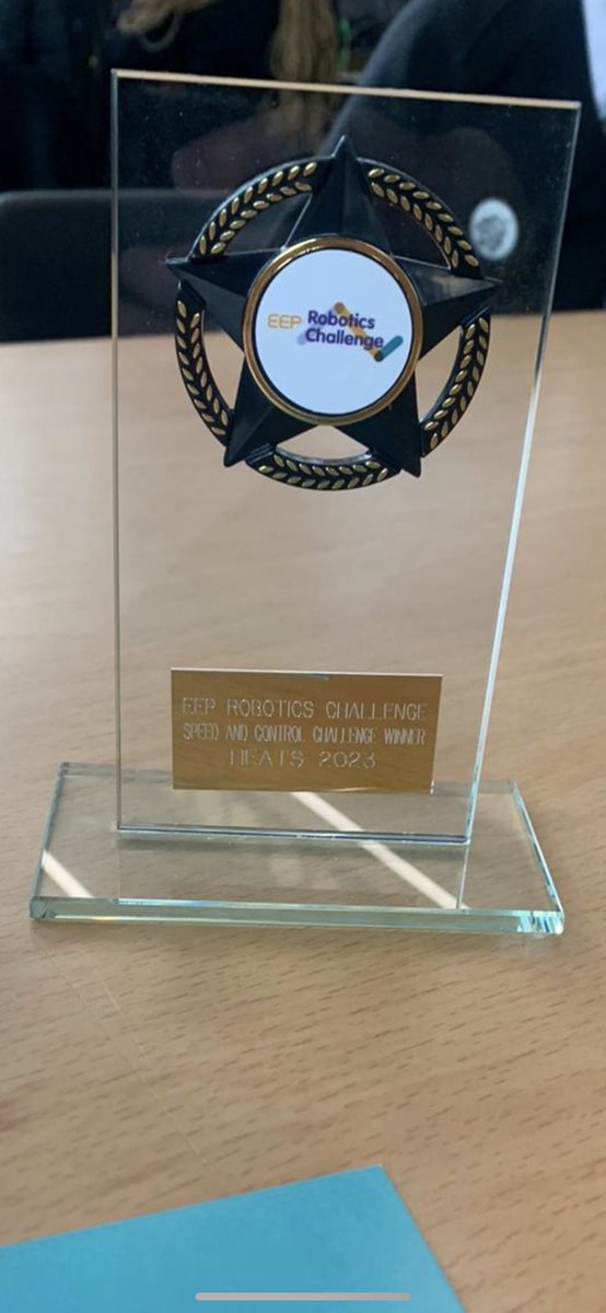 sciholycross's tweet image. Well done to the Robotics Club winning the speed challenge at @PrestonCollege What an amazing day they’ve had! #tomorrowsengineers #Roboticschallenge #Stemfirst @STEMFirst