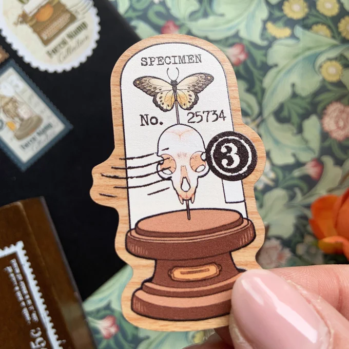 I made my own website! The mushroom witch collection is finally available there! 