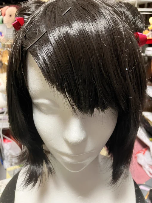 黒江ウィッグも調整。けど土曜暑くなったらお蔵入りです…会場の中涼しくなっていればいいのですが…