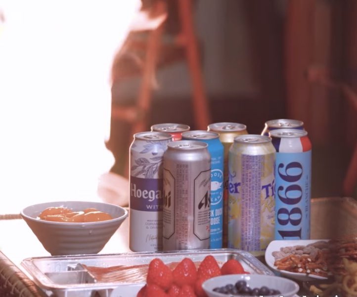 не знаю зачем но вот градусы алкоголя пивка что сегодня в скз коде пили скизы
чан - 4,7
минхо - 5,2
чанбин - 5
хёнджин - 5
джисон - 2
феликс - 5,3
сынмин - 5,2
чонин - 4,2

ДЖИСОН БЕБИБОЙ 🥺