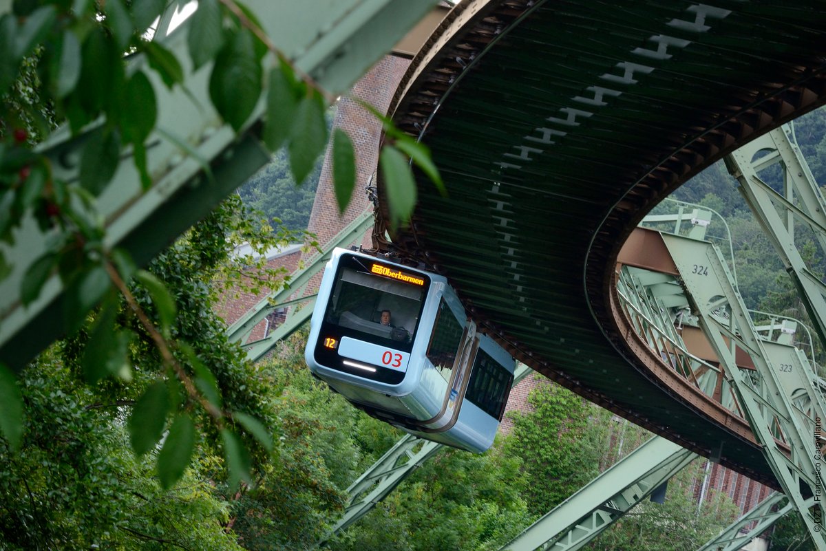 VisitGermanyUK's tweet photo. How about a short break in Düsseldorf? And, if you stay a little longer you could also visit the following amazing places:
📍Wuppertal
📍Cologne
📍Zollverein
📍Münster
From Düsseldorf, which nearby locations would you recommend? #staylonger #sustainability #49EuroTicket https://t.co/LNbmdUsN8A