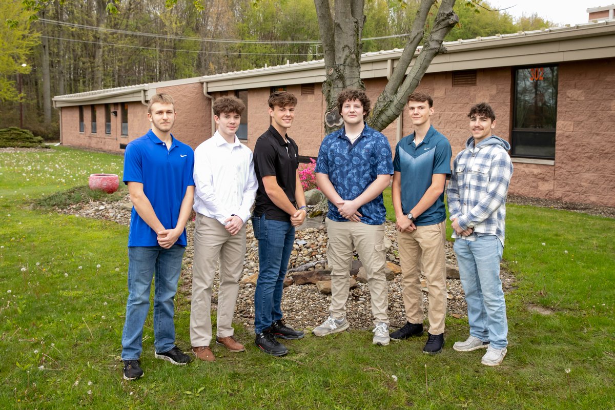 TheTigerTattler's tweet photo. Congratulations to all members of the 2023 Prom Court! They are:
Lauren Bervish, Chloe Butler, Emilia Colosimo, Danielle Drake, Gabriella Morgan and Natalie Strader
Nicholas Lampman, Jacob Maas, Zander Miller, Carter Rapczak, Alexander Stinson and Zachary Stinson https://t.co/O3OjZDDmRT