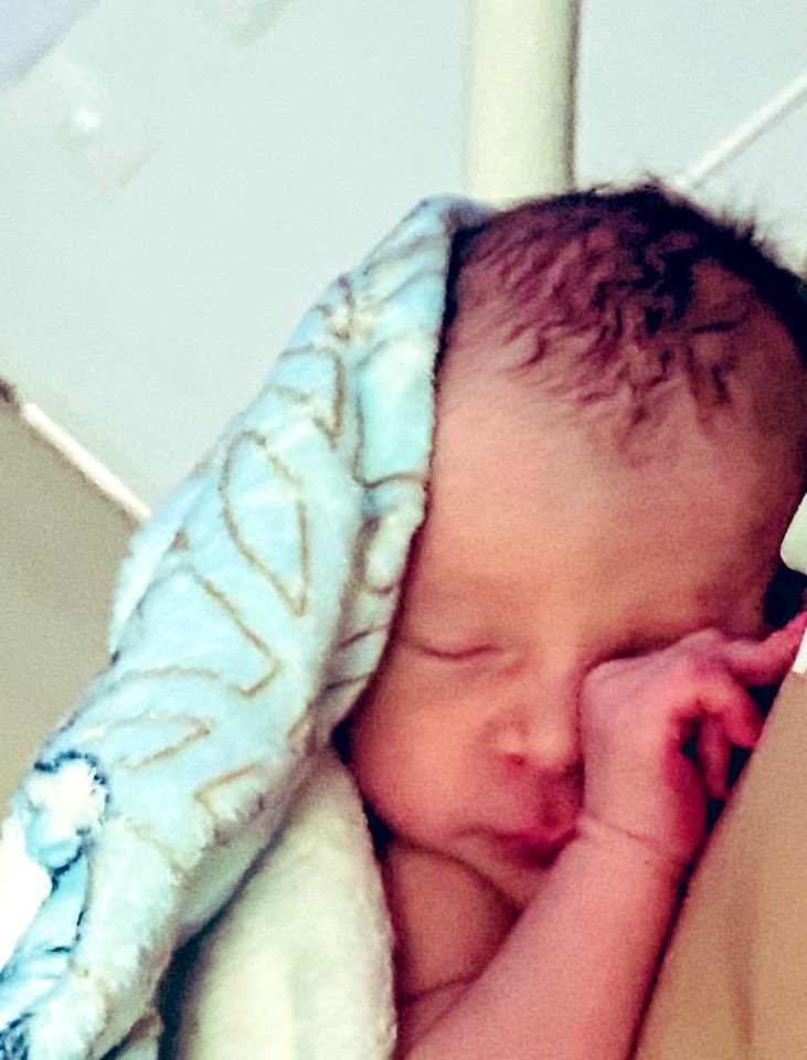 PalacioRozo's tweet photo. Dios da la vida 🥰😍🥰😍 y es el único que puede disponer de ella. 💪🏼💪🏼💪🏼 @UnidosxlaVidaCo  #3JunMarchaXlaVida. https://t.co/caqLK6LCWd