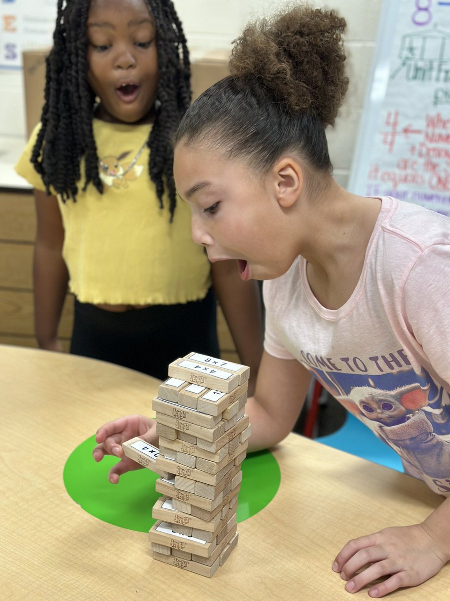 SuRo20's tweet photo. Working on Multiplication Fact Fluency while trying to keep them engaged &amp; loving learning. @Chelsea_Tigers @fsd157c https://t.co/1fBtScZ5JP