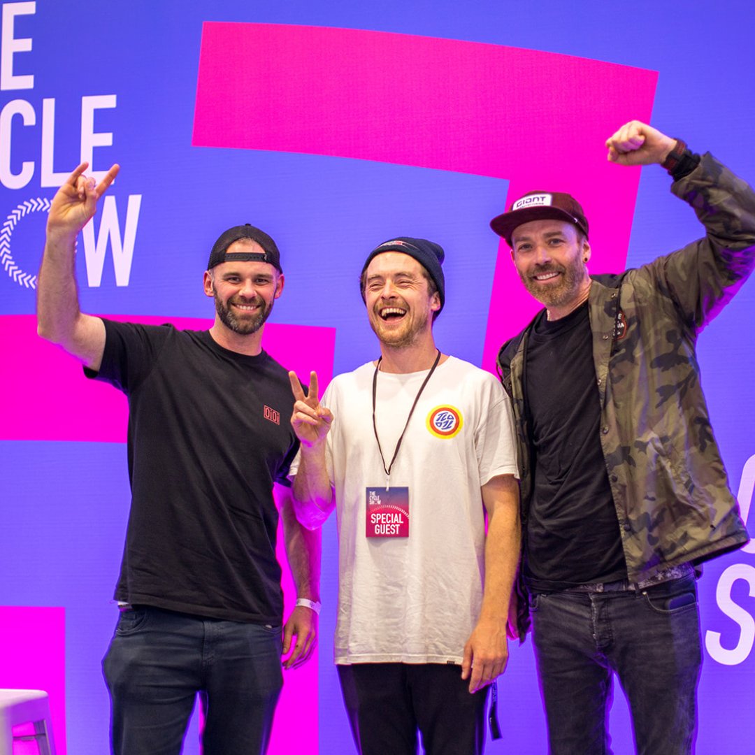 CycleShow's tweet image. The cycling legends made an entrance at The Cycle Show 2023!⭐

The theatres were jam-packed with captivating, inspirational and cutting-edge conversations from all your favourite riders across the disciplines.🙌