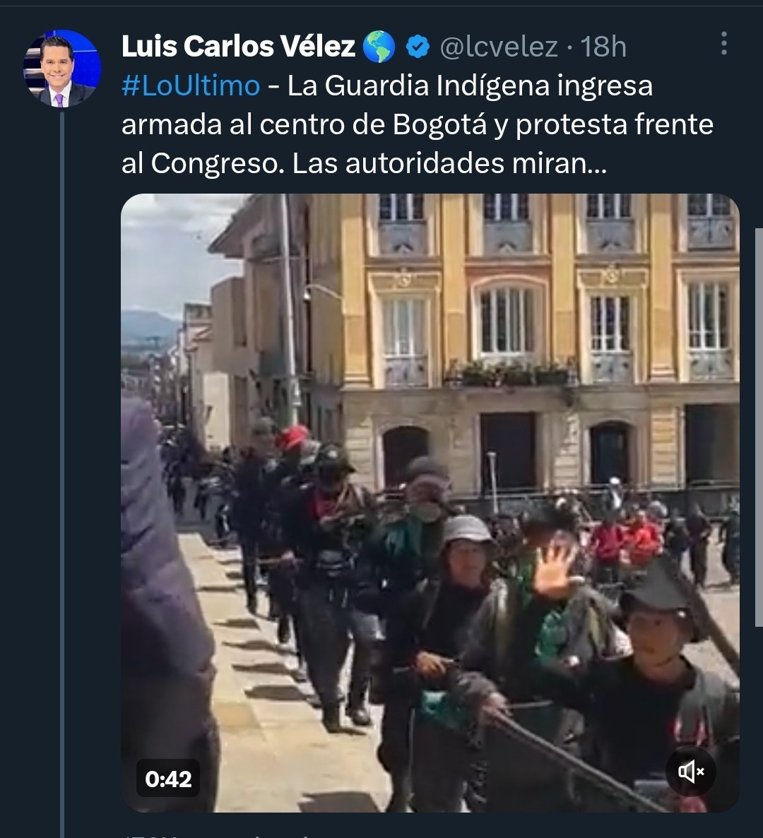 AlexaRochi__'s tweet image. - Las armas que ven los medios.
- Las armas que NO VIERON