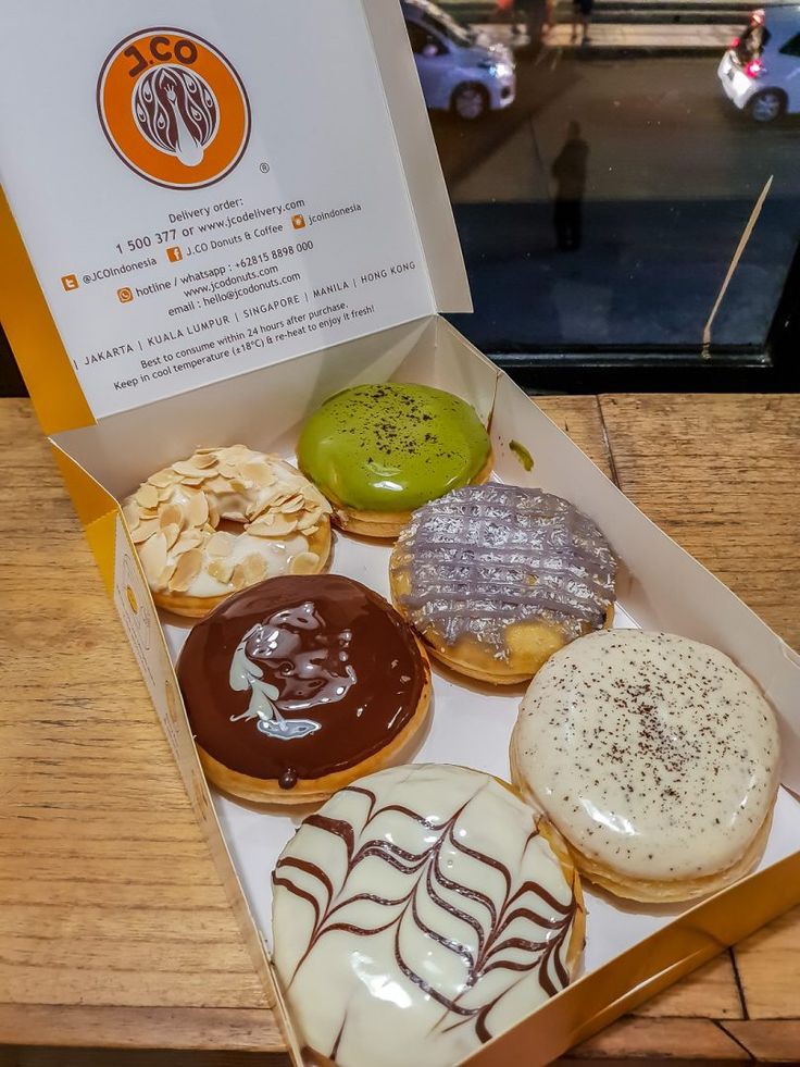 0xJowellaa17_'s tweet photo. 2 WINNERS 💖

BOX OF 6 DOUGHNUTS OF JCO WORTH PHP 295.00 OR KRISPY KREME WORTH PHP 319.00 + SF 🍩✨

—Just Follow and RT
— Comment your donut of your choice.

~ ENDS WHENEVER https://t.co/covqad0P7O