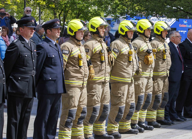 fbunational's tweet photo. On Firefighters' Memorial Day, we lay a wreath at the National Firefighters Memorial by St Paul’s Cathedral.

Thank you to all who joined us today in honouring over 2,000 firefighters who have lost their lives in the line of duty.

Photo credit: Mark Thomas https://t.co/WpFwMSzNy3