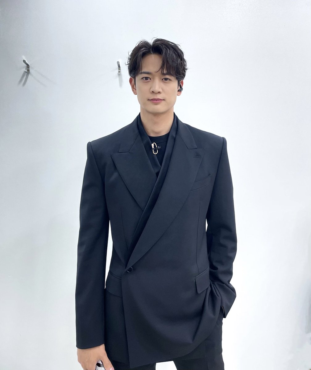 SHINee's tweet photo. ✨🐿️👑✨

#MINHO #민호
#SHINee #샤이니
#소년판타지 #MBC https://t.co/UgajlWtwaO