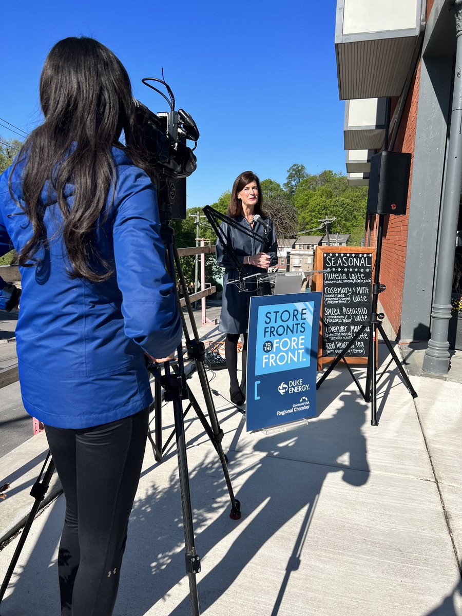 DE_CaseyK's tweet image. Great announcement this morning by @DE_OHKYPres and @brendono with our friends at @patarojatacos and @BIRCUSbeer to announce a second round of the Storefronts to the Forefront program. Supporting local small businesses is a win for all! Happy #SmallBusinessWeek @SBAgov