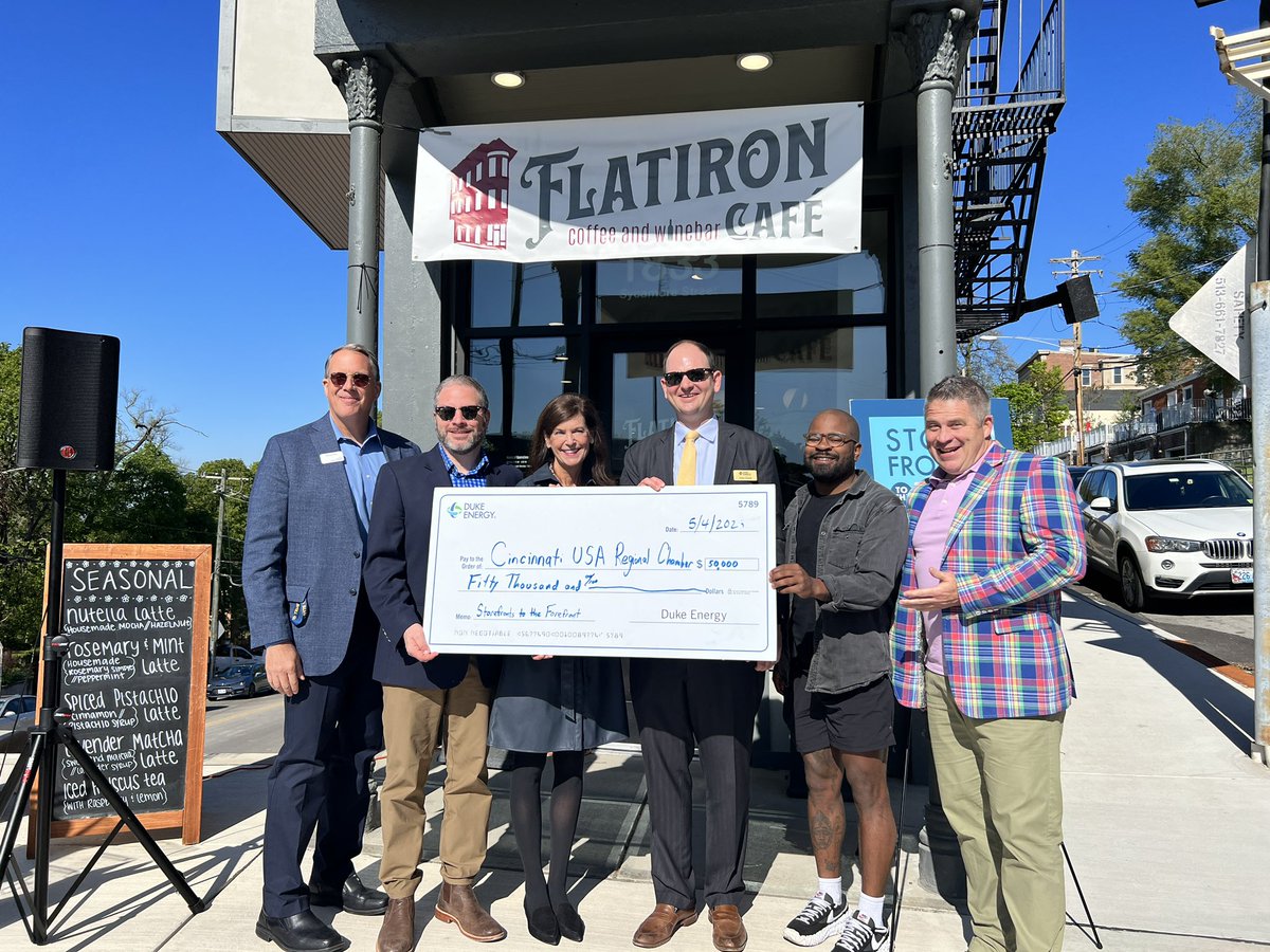 DE_CaseyK's tweet image. Great announcement this morning by @DE_OHKYPres and @brendono with our friends at @patarojatacos and @BIRCUSbeer to announce a second round of the Storefronts to the Forefront program. Supporting local small businesses is a win for all! Happy #SmallBusinessWeek @SBAgov