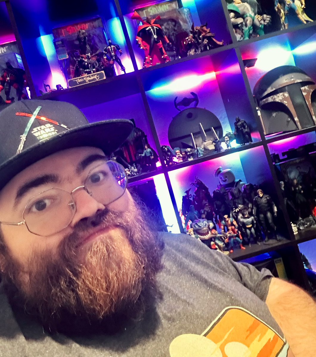 JakeOnWheelz's tweet photo. #May4thBeWithYou always https://t.co/Z9vyyxKhZJ