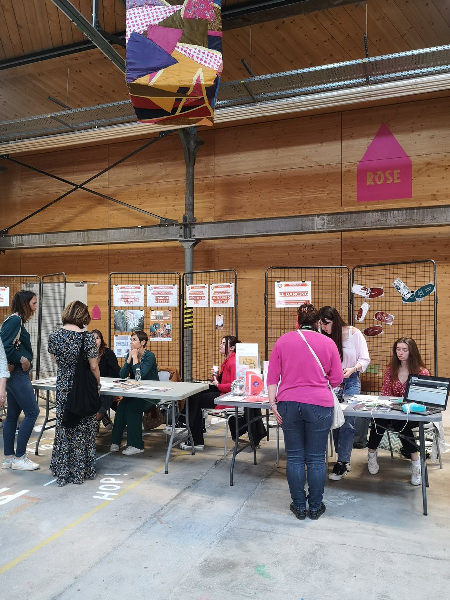 La Minoterie accueille le Forum IETS qui permet aux enseignantes et enseignants de Dijon de rencontrer les services de la ville pour des interventions éducatives. Une rencontre physique avant l'inscription numérique !
#dijon #iets #culture #educationnationale #laminoterie