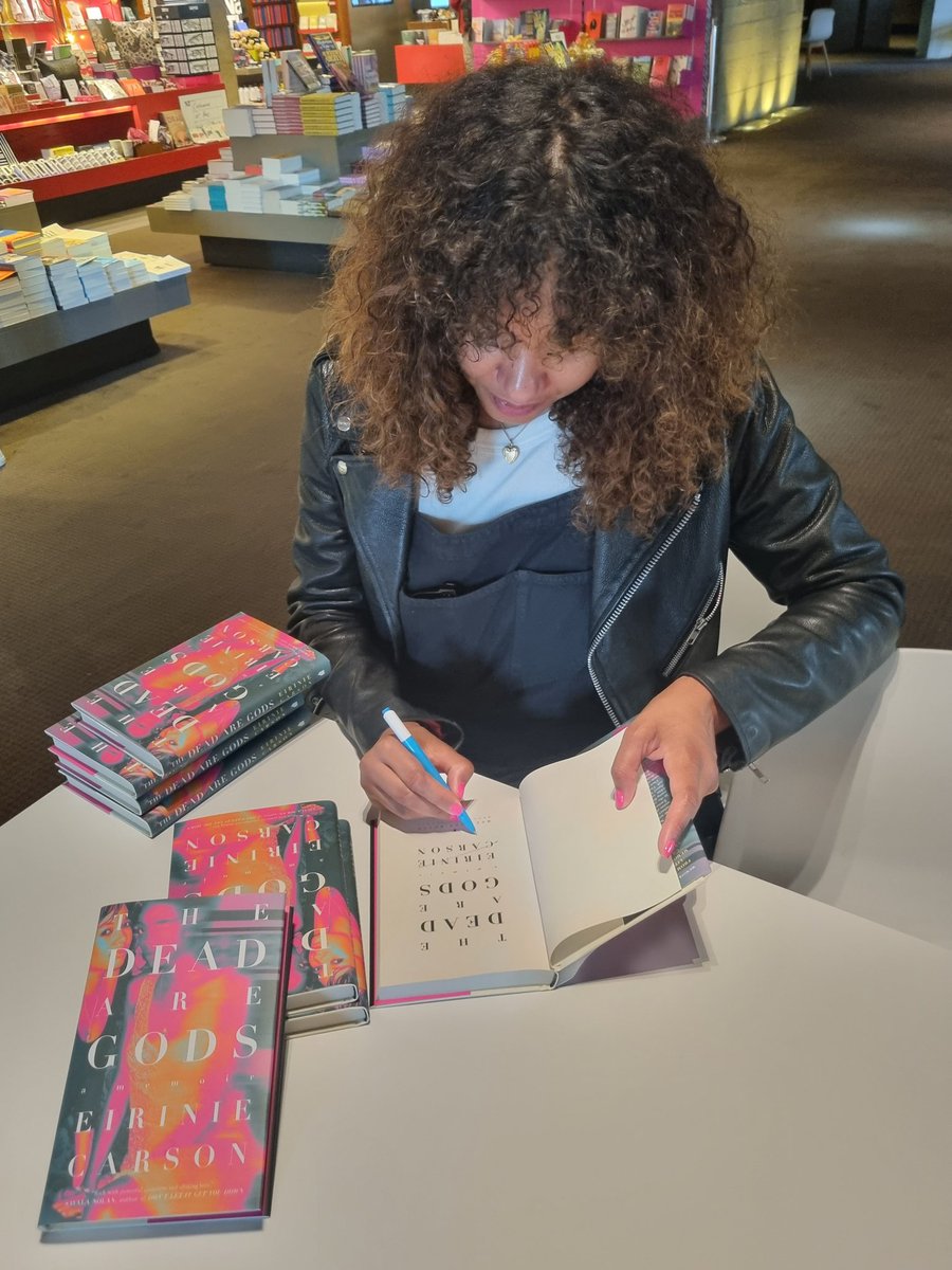 NikkiTGriffiths's tweet photo. What a fab day of London signings with the talented and all-around lovely human @Eirinieee.

Spot signed copies of The Dead are Gods out in the wild now!
@gowerst_books @WaterstonesPicc @WaterstonesTCR @WaterstonesTraf @Foyles @ICALondon @NationalTheatre https://t.co/gvuHdnPEnb