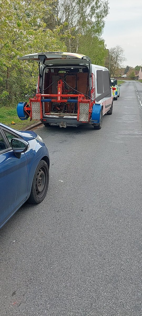 NSRAPT's tweet photo. Vehicle stopped in #Martlesham due to having no #insurance. Checks with the insurer revealed that the policy was cancelled due to excessive speeding detected by the insurer fitted "black box". #TOR issued and vehicle #seized #Pc1202 #Pc618 @DriveInsured https://t.co/Fj958h613U