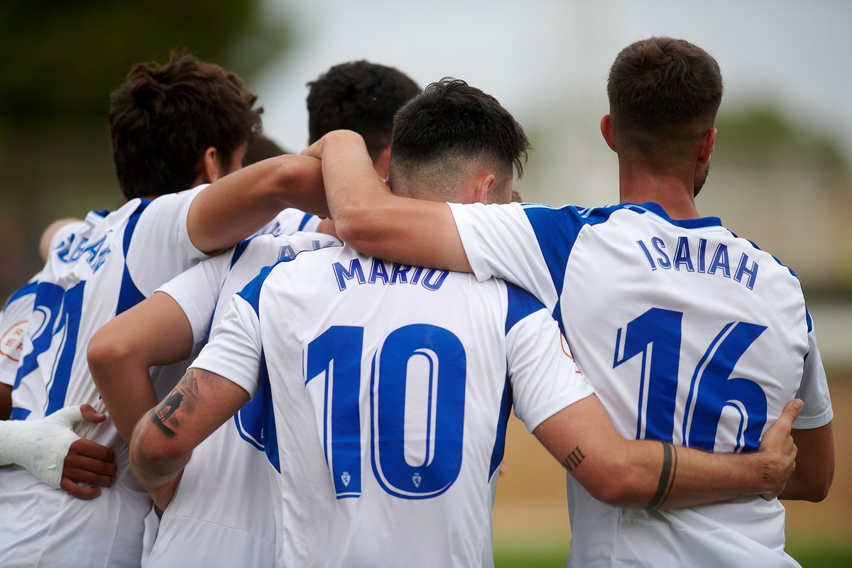 Este equipo ha luchado 𝘁𝗼𝗱𝗮 𝗹𝗮 𝘁𝗲𝗺𝗽𝗼𝗿𝗮𝗱𝗮.

Y va a seguir luchando 𝐡𝐚𝐬𝐭𝐚 𝐞𝐥 𝐟𝐢𝐧𝐚𝐥.

#VamosAragón 🤍🦁