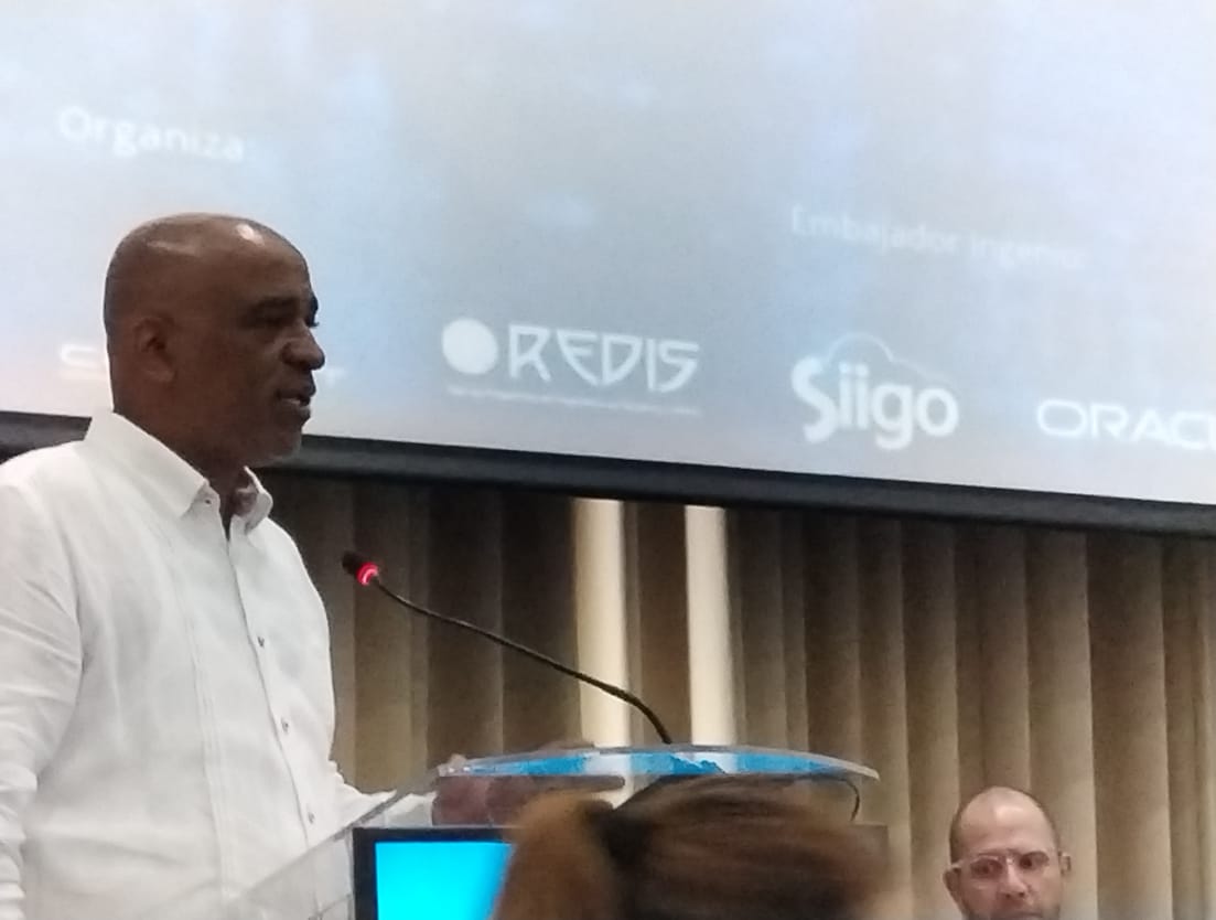 Educacion_Cali's tweet photo. 📣 ¡Le apostamos a la conexión con la industria TI, en las instituciones educativas oficiales de Cali!

#AEstaHora presentes en #RegiónLab2023, un espacio de cocreación, dinámicas de trabajo colaborativo y acciones para la disminución de brechas digitales.

#EducaciónPositiva https://t.co/dlZX41o7dl