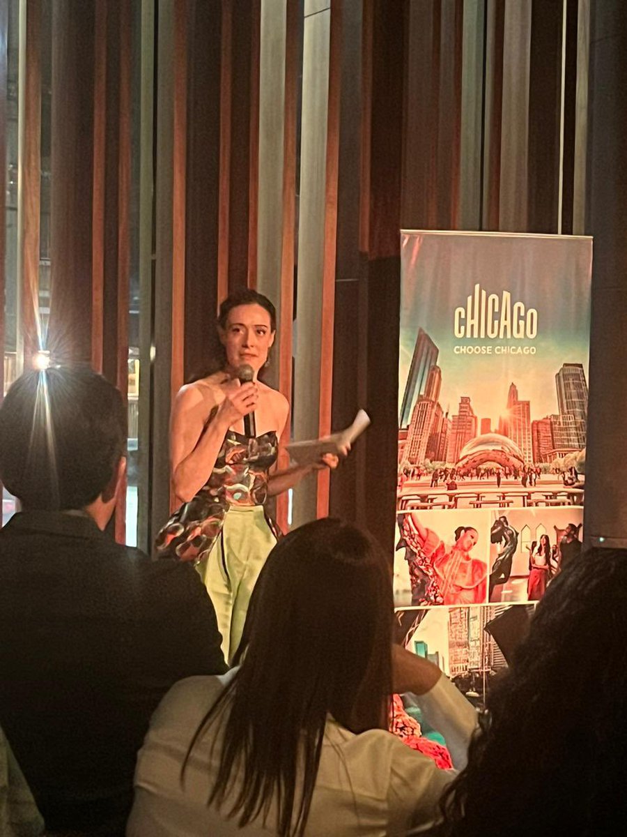 En la presentación de esta ciudad llena de energía y una gran gastronomia <a href="/choosechicago/">Choose Chicago</a> 

#PETRAEsMiOperadora👣