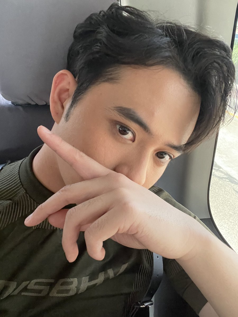 BGYO_Akira's tweet photo. #StarMagicHotSummer2023 
@bgyo_ph 
Styled by: Aaron Mangsat, Carvey Samonte
HMU: Jaime Sy
📸: Miko Cestina https://t.co/VW4RpTfZTp
