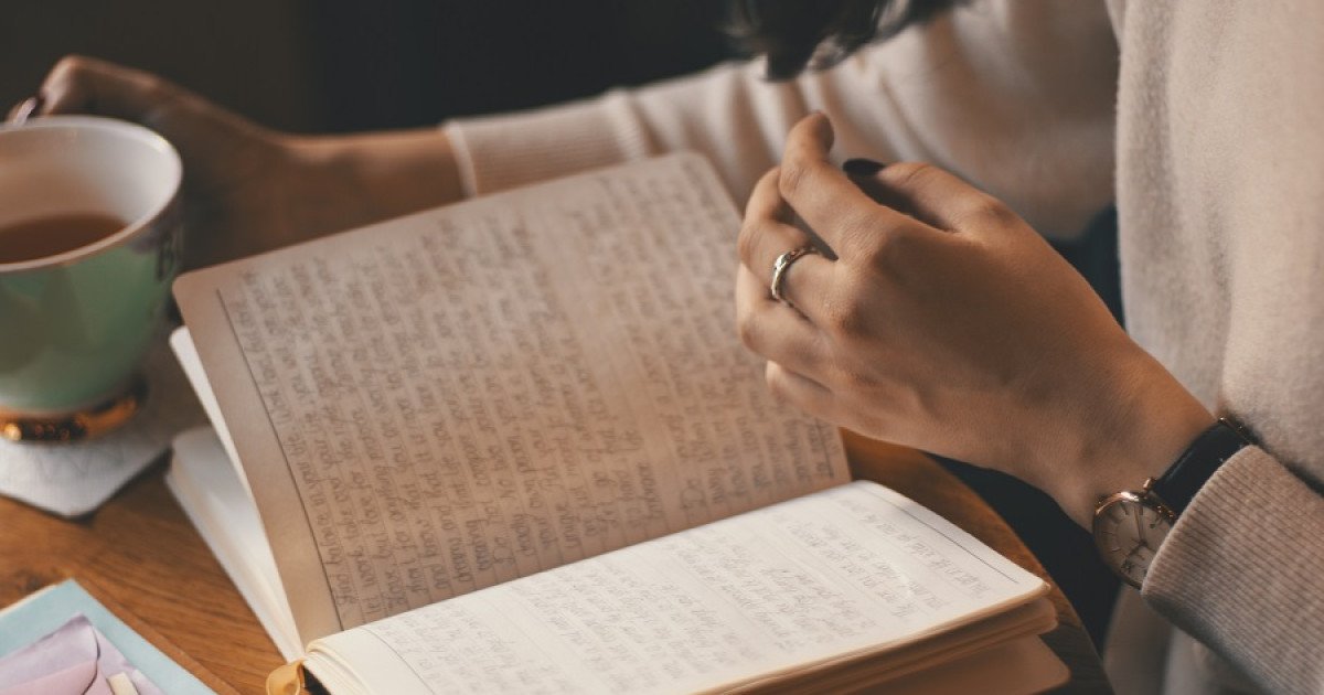 Codigomente's tweet image. 8 razones para empezar a escribir en un Diario Personal hoy mismo dlvr.it/SnX8st