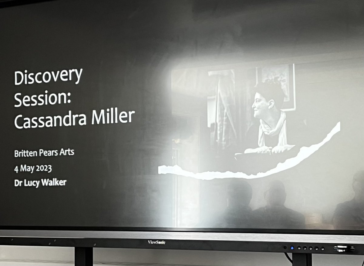 mikednew's tweet photo. Fabulous day to pop over to @redhouse_alde @BrittenPears for a Discovery Session on Canadian composer Cassandra Miller expertly facilitated by the ever knowledgeable @LucyBWalker
Great once again Lucy 👍
#CassandraMiller #RedHouseAldeburgh
#DiscoverySession
#BrittenPearsArts https://t.co/LBCbpxW6hk