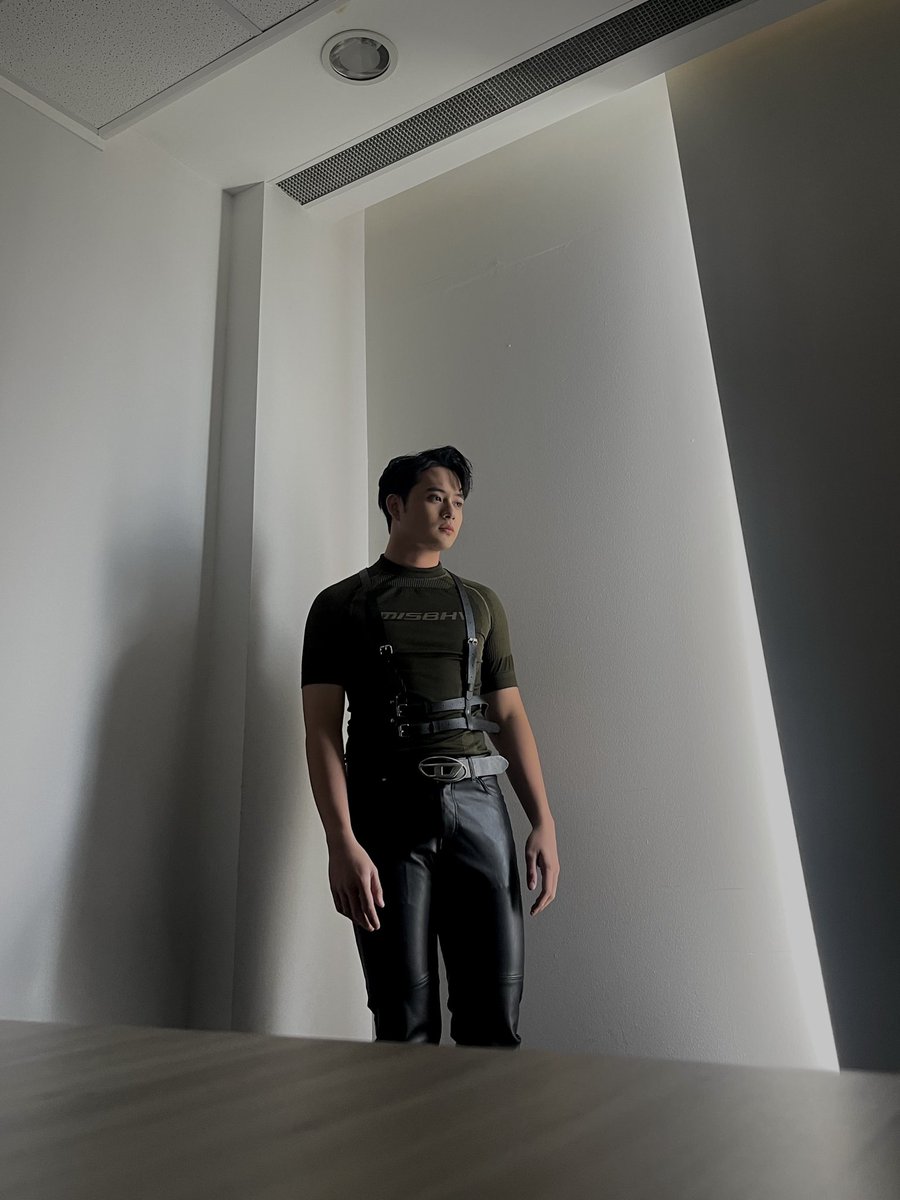 BGYO_Akira's tweet photo. #StarMagicHotSummer2023 
@bgyo_ph 
Styled by: Aaron Mangsat, Carvey Samonte
HMU: Jaime Sy
📸: Miko Cestina https://t.co/VW4RpTfZTp