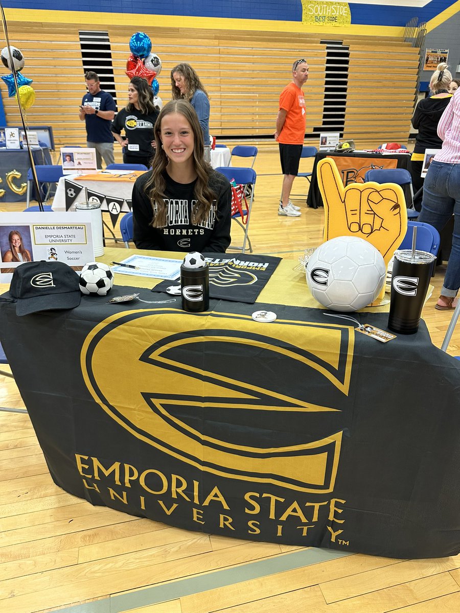 OSGirlsSoccer's tweet photo. Congratulations to Danielle, Kate, and Dakota on signing today to go on and play soccer at the next level! We could not be more proud you you girls! 💙⚽️💛 https://t.co/DWiAvDUn33
