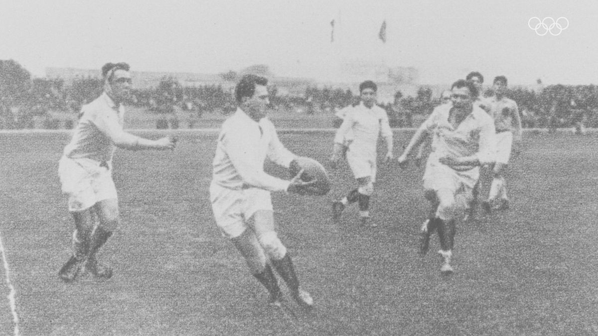 Today marks 9⃣9⃣ years since the first sporting event at #Paris1924 when France beat Romania 61-3 in rugby! 🇫🇷 🏉

🔜 Fast forward a century, and we’ll be watching Rugby7s at #Paris2024 next year.