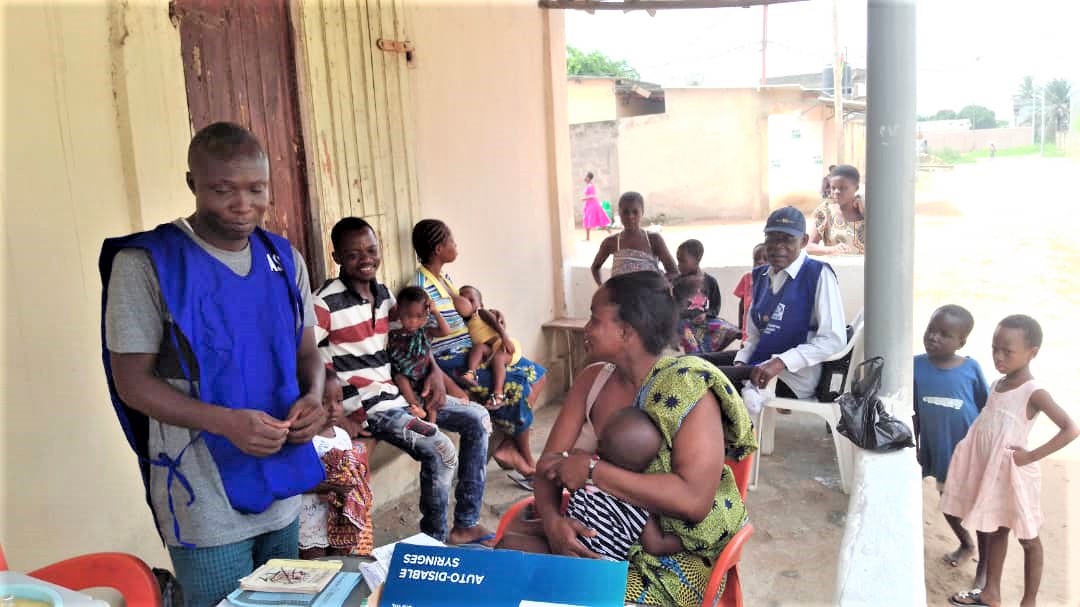 Unicef_Togo's tweet photo. Retour sur les journées de relance vaccinale dans le District sanitaire de Golfe, du 17 au 21 avril 2023, avec @gavi et @OMSTogo pour le renforcement du système de santé.
#Unicef #BuildBackImmunity #PourChaqueEnfant, la santé #VaccinesWork
#OneWorldProtected #Tginfo #Tgtwittos https://t.co/9EgZleCzw5