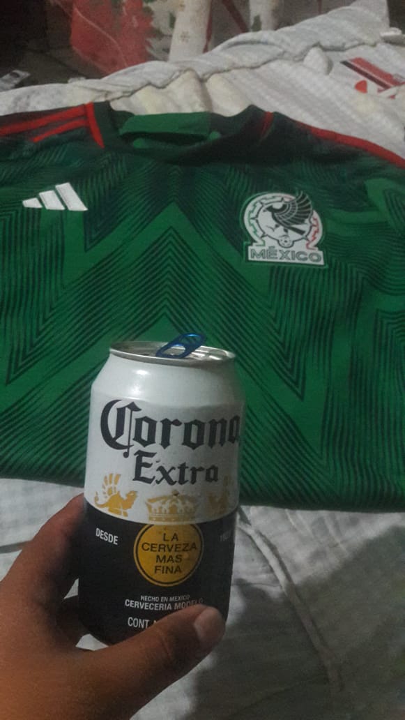 joseluGLMDXD's tweet photo. @Corona_Futbol @TaDaDeliveryMX #CoronaMeLleva Hazme la Buena @Corona_Futbol  eres mi cerveza favorita https://t.co/gIc3bnnRky