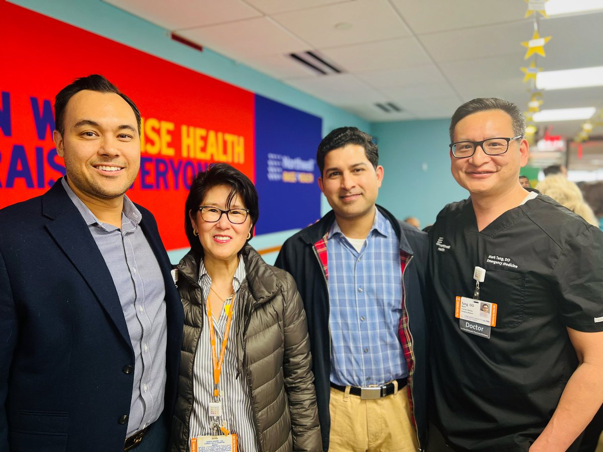 Honoring our incredible Emergency Medicine Physicians at Northwell LIJ Forest Hills. Drs. Bryan Tran, Christine Lau, Khyzar Chaudhry, and Mark Tang who all happen to be Asian! 🤩 #aapiheritagemonth #asianphysicians #emergencymedicine #northwelllife @NorthwellHealth