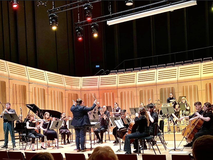 JackMillier_'s tweet photo. Had a blast over the last few weeks conducting for @ThomConroy1’s final MMus recital @RWCMD 🎷

A great selection of music from shows, to the pop charts, and some recital classics reworked (see ‘Swan Lake’! ❄️)

Give it a watch here: https://t.co/OhnuZyqbiR https://t.co/YYSzZLDban