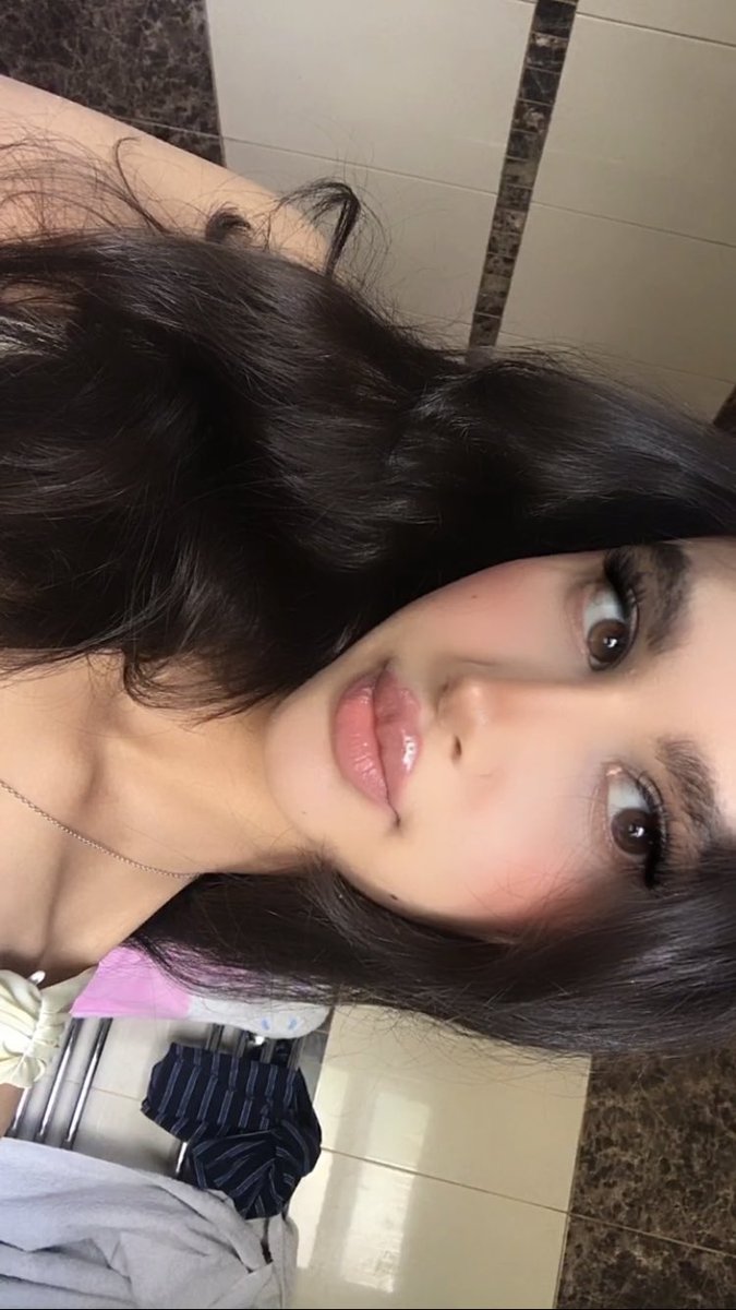 marieexx_mann's tweet photo. Screenshotting vids > https://t.co/T1qYiw8Jn2