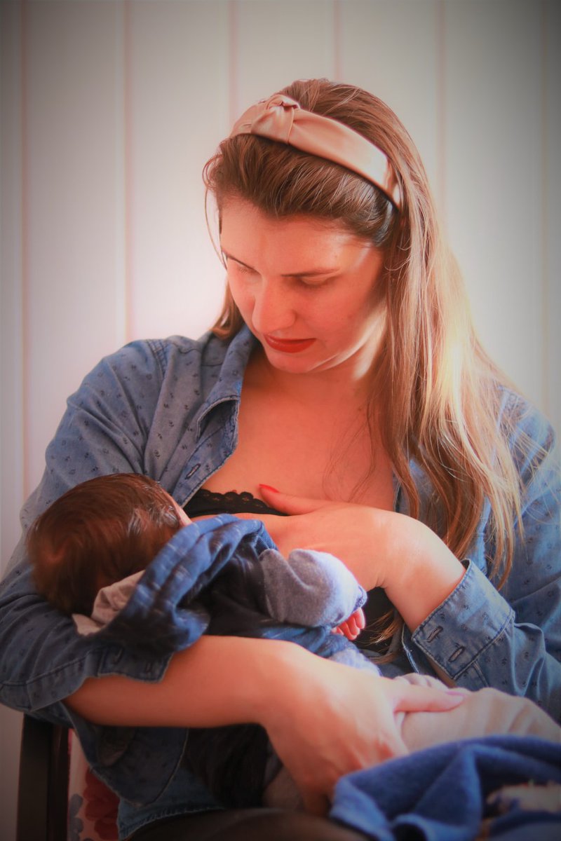 I've got a few tips to help you overcome uneasy feelings when breastfeeding in public.

Read more 👉 bit.ly/41JuES4

#breastfeedinpublic #publicbreastfeeding #Breastfeeding