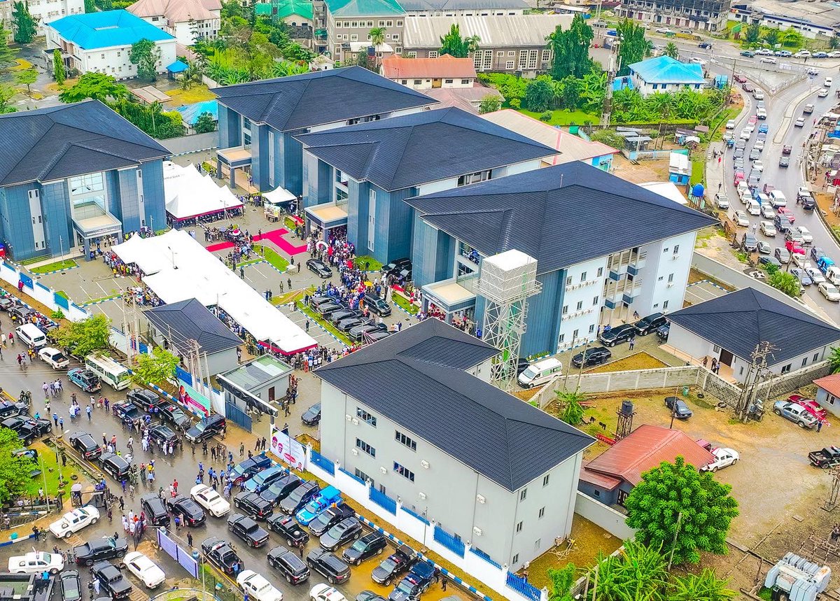 officialABAT's tweet photo. I ended my two-day visit to Rivers State with the inauguration of the magnificent Magistrate Courts Complex in Port Harcourt.

I commend Governor Nyesom Wike @GovWike for his truly inspiring accomplishments and for his hospitality. https://t.co/yLVpDedDyP
