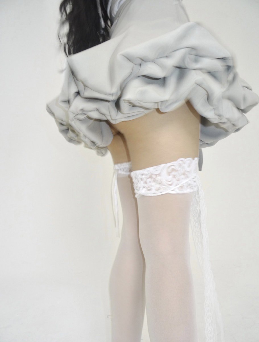 whimsyfu1l's tweet photo. offkuts “full bloom mini skirt” by jenessemontalbo https://t.co/Ug6mzI1Clx