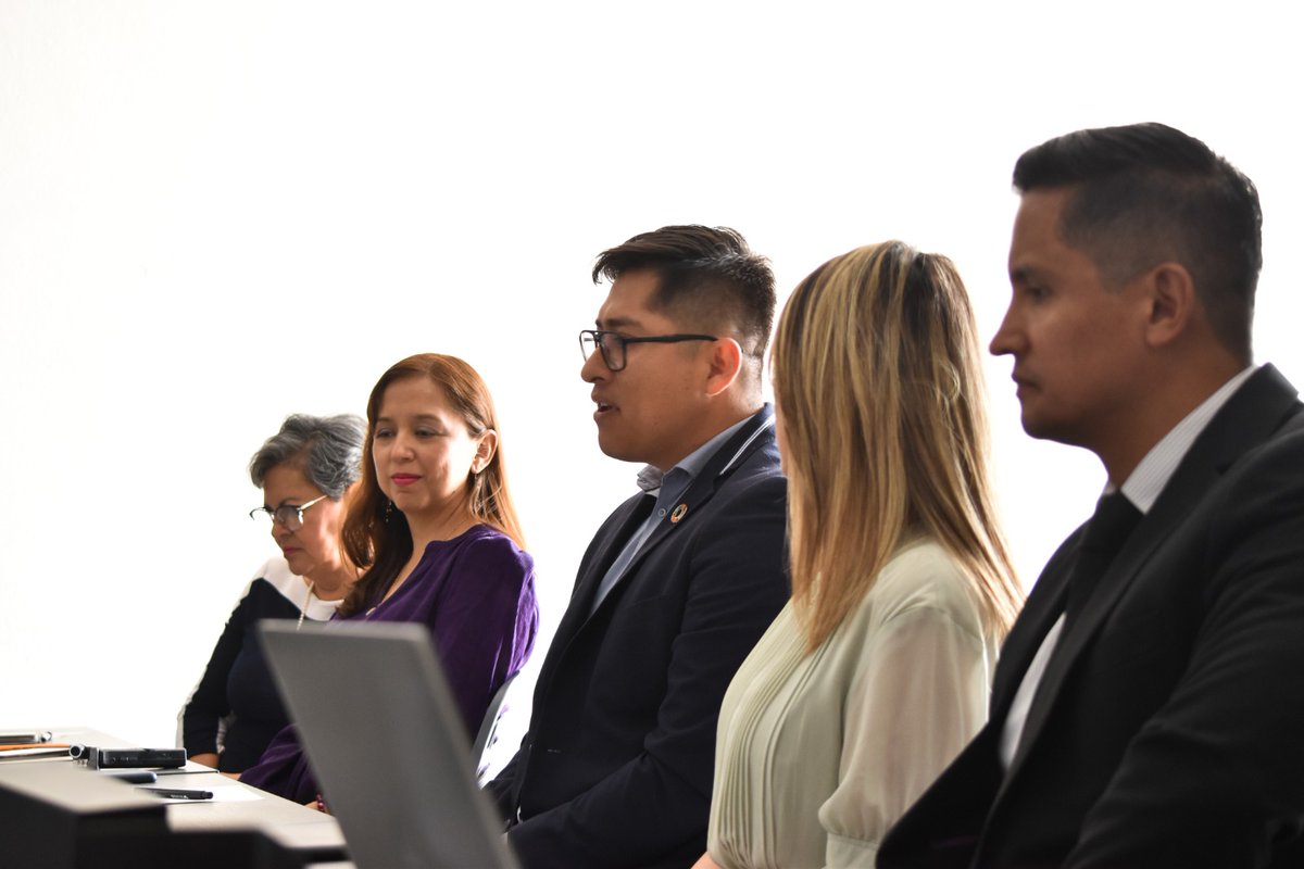 marielahuertag's tweet photo. ✅Celebro el compromiso de los organismos que integran el #NOSC, así como al coordinador general  @Gerardo_MtzV de @ColoresRincon y a Rebeca Monroy representante de @OUSANEG vocera por construir el andamiaje de esta figura cercana a la ciudadanía. https://t.co/zeFYGblqN6