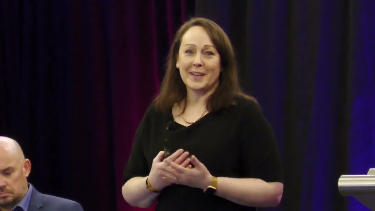 EneaAB's tweet image. Convergence hasn&apos;t happened in full, #telco industry expert Stephanie Huf points out. Watch Huf speak at the recent @MEF Miami event on threats in messaging and how to protect consumers and defend networks in a complex environment: ow.ly/Tilp50O7jYs #MessagingSecurity