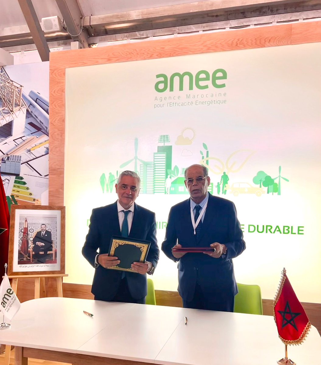 AMEEOFFICIEL's tweet photo. L’#AMEE et la Chambre d'Agriculture de la Région Casablanca-Settat #CARCS ont conclu une convention de partenariat dans le domaine de l’efficacité énergétique et l'énergie renouvelable décentralisée.
#agricultureverte #efficacitéénergétique
#siam2023 https://t.co/PchVRSFaw6
