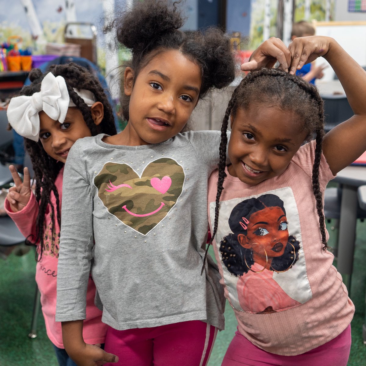 PeopleServingPeople tweet media