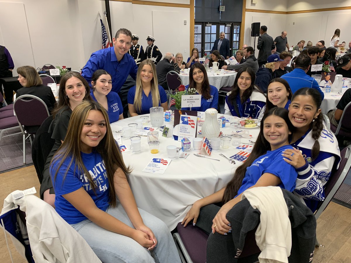 PrincipalSteveG's tweet image. On this National of Day Prayer, we are thankful that our city to included their Highlanders! @fjuhsd @LAHABRA_ASB @LHHSbaseball20 @coachJackBrooks @LaHabraHS @La_Habra_OC #lahabra #webleedblue 🏴󠁧󠁢󠁳󠁣󠁴󠁿💙🙌🏼